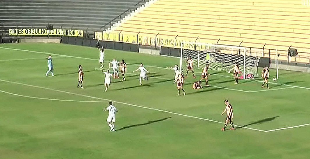 No campo do CT, Bugre vence o Santos por 2x1 no Paulista Sub-20 - Planeta  Guarani