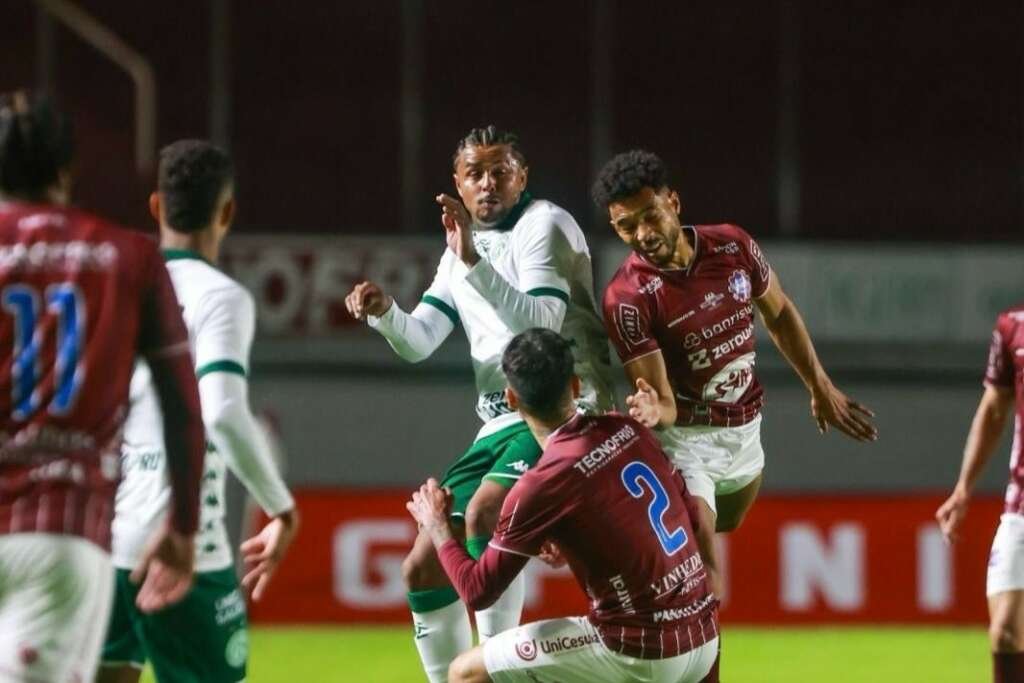 Em Caxias do Sul, com falha de Andrey, Bugre perde a terceira na Série C