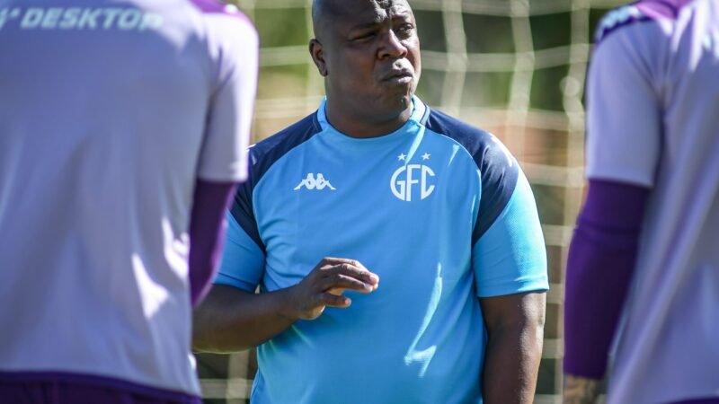 Baixa na comissão técnica: Preparador de goleiros Arzul deixa o Guarani