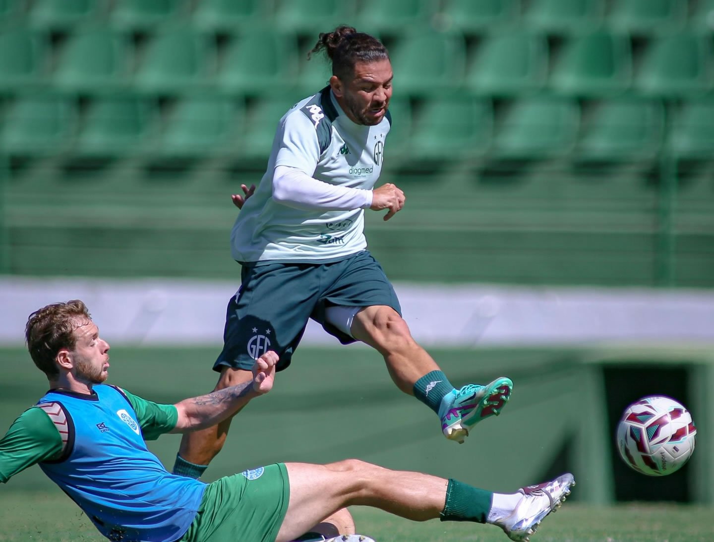 Reservas disputam e vencem jogo treino no Brinco