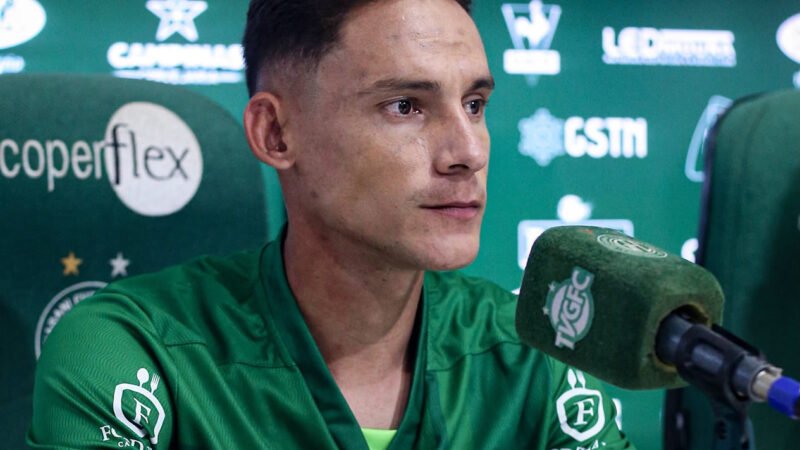 Everton Brito é apresentado no Guarani pregando foco no acesso e protagonismo coletivo