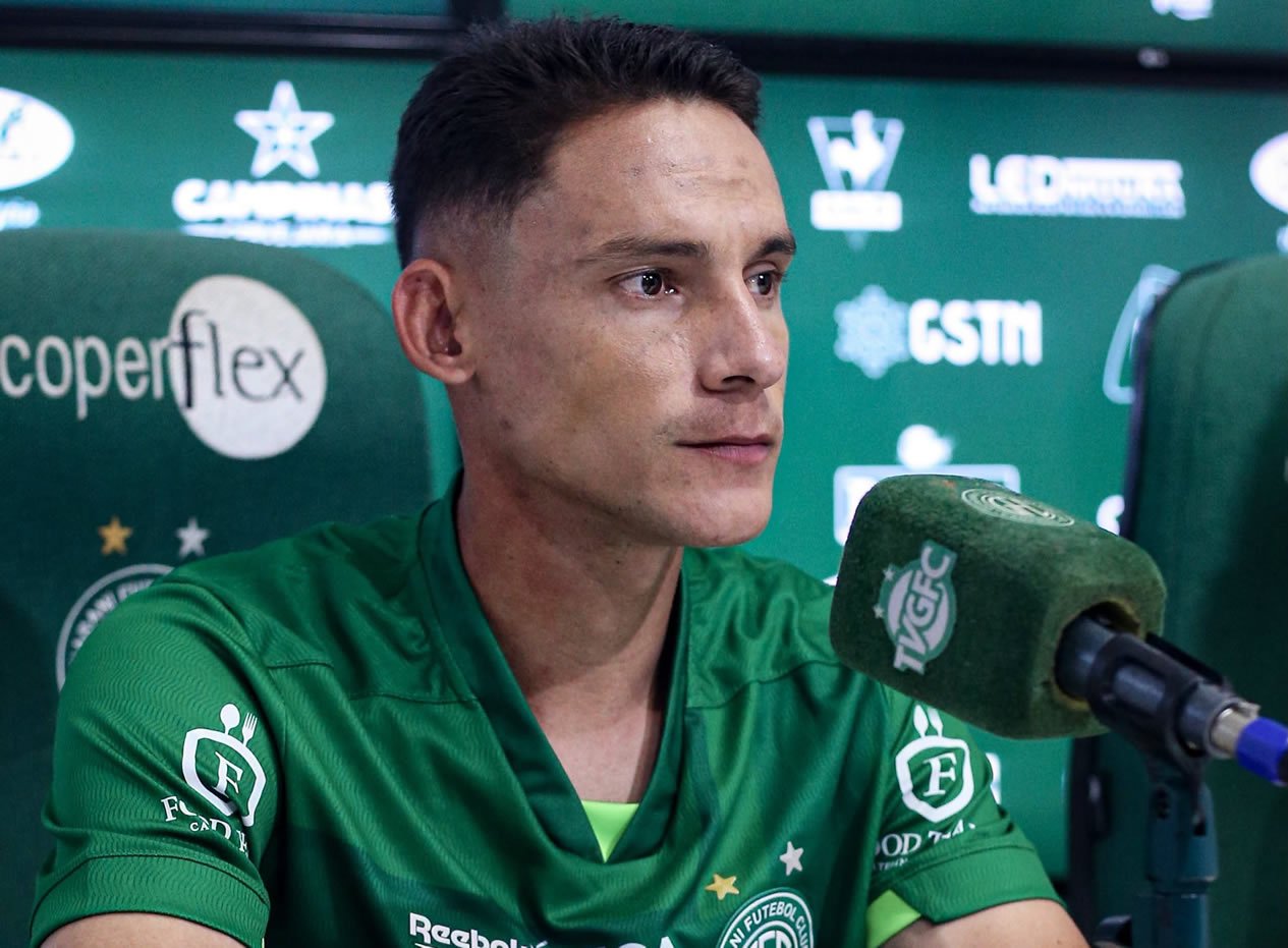Everton Brito é apresentado no Guarani pregando foco no acesso e protagonismo coletivo