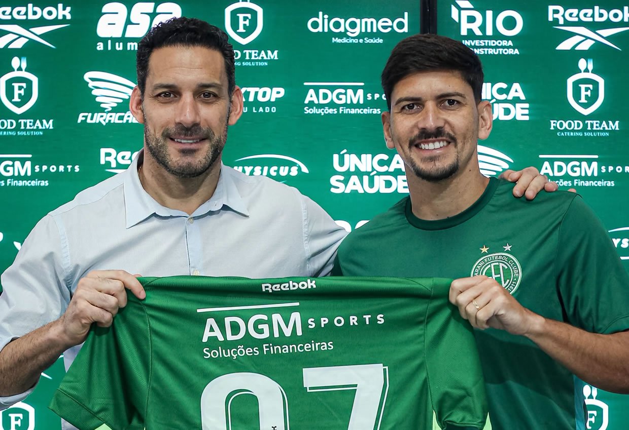 Frontini fala sobre janela, atrasos, contratações, recuperações do DM e reta final da Série C
