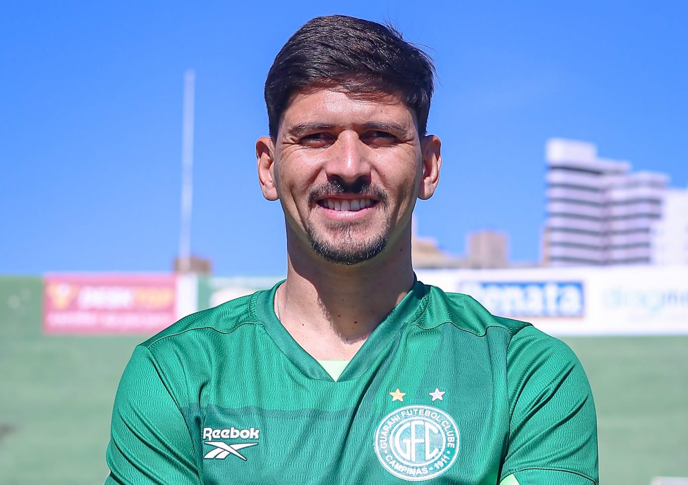 Com Neto Costa, Bugre chega a 5 contratações e segue no mercado